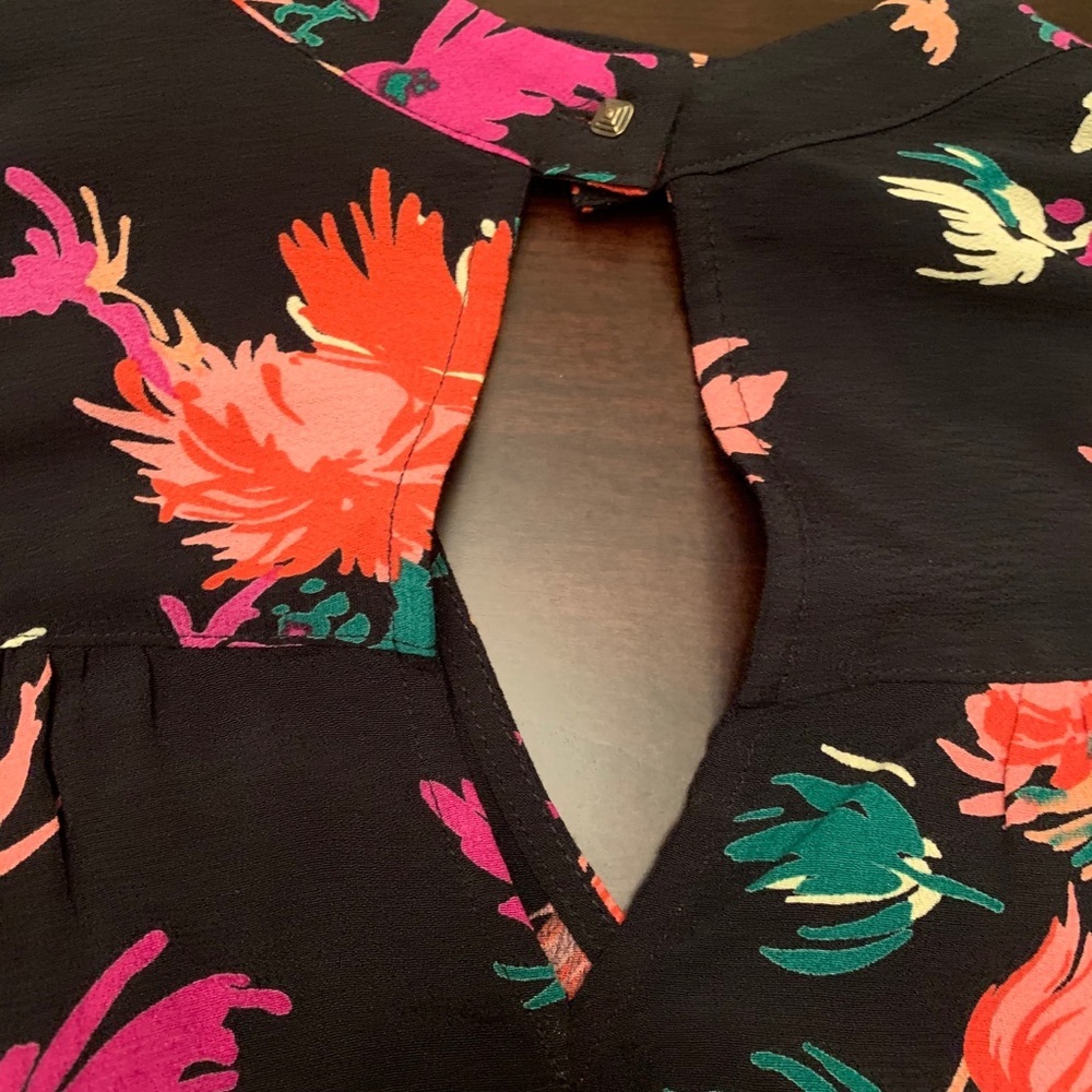 - Anthropologie Maeve Black Floral Blouse Size S - Picture 5 of 5